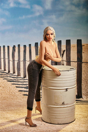 Barbara - D Cup