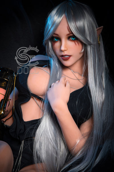 Elsa - E Cup
